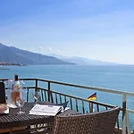 Hotel Western Premier De Galles