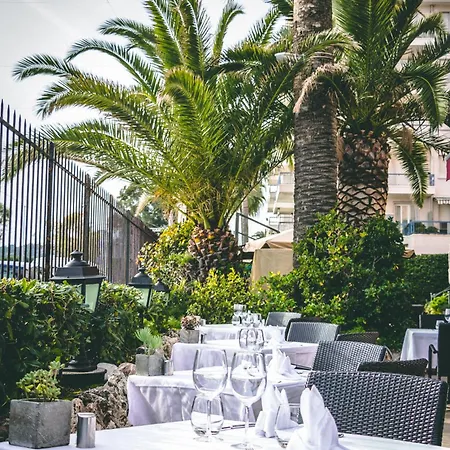 فندق Western Premier De Galles