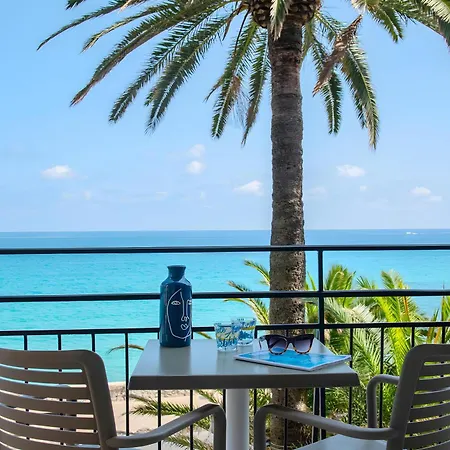 Western Premier De Galles מנטון