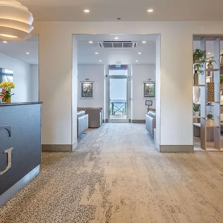 Hotel Western Premier De Galles